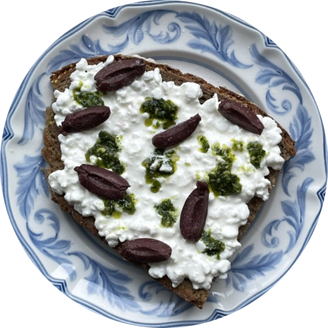 Cottage cheese toast with olives